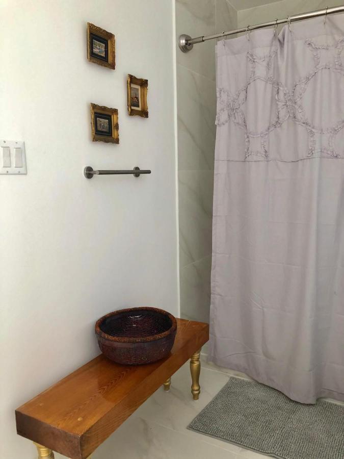 Private Suite Mins From Mia Free Parking Miami Eksteriør billede